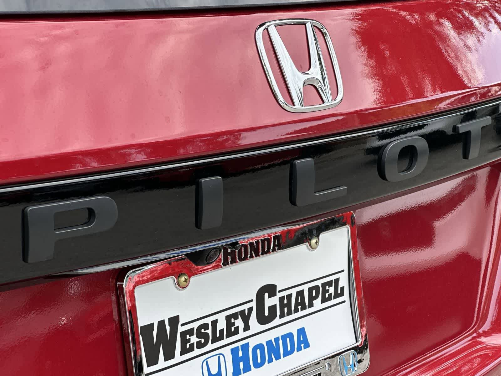 New 2026 Honda Pilot Sport image 10