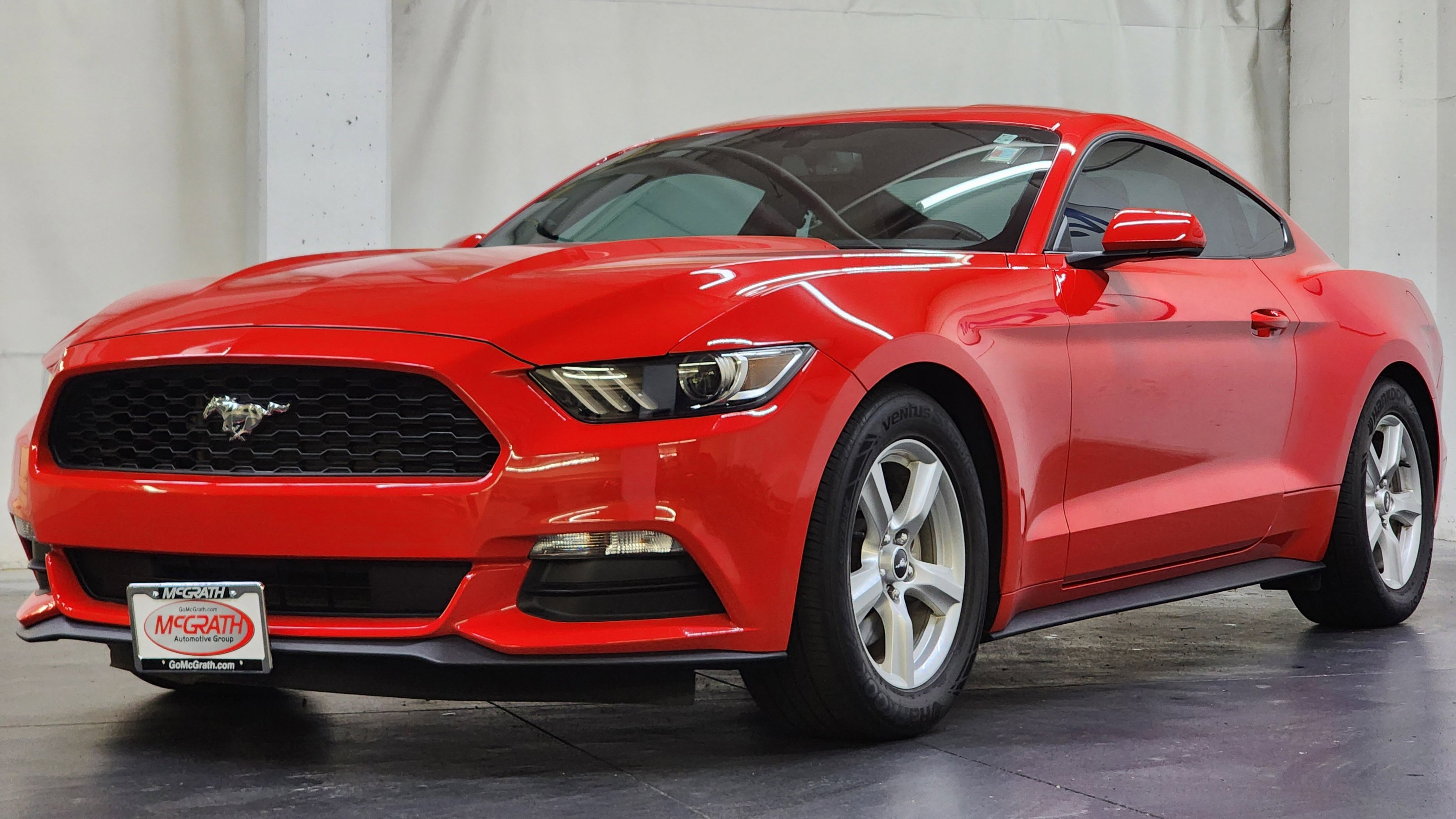 Used 2017 Ford Mustang Coupe image 11