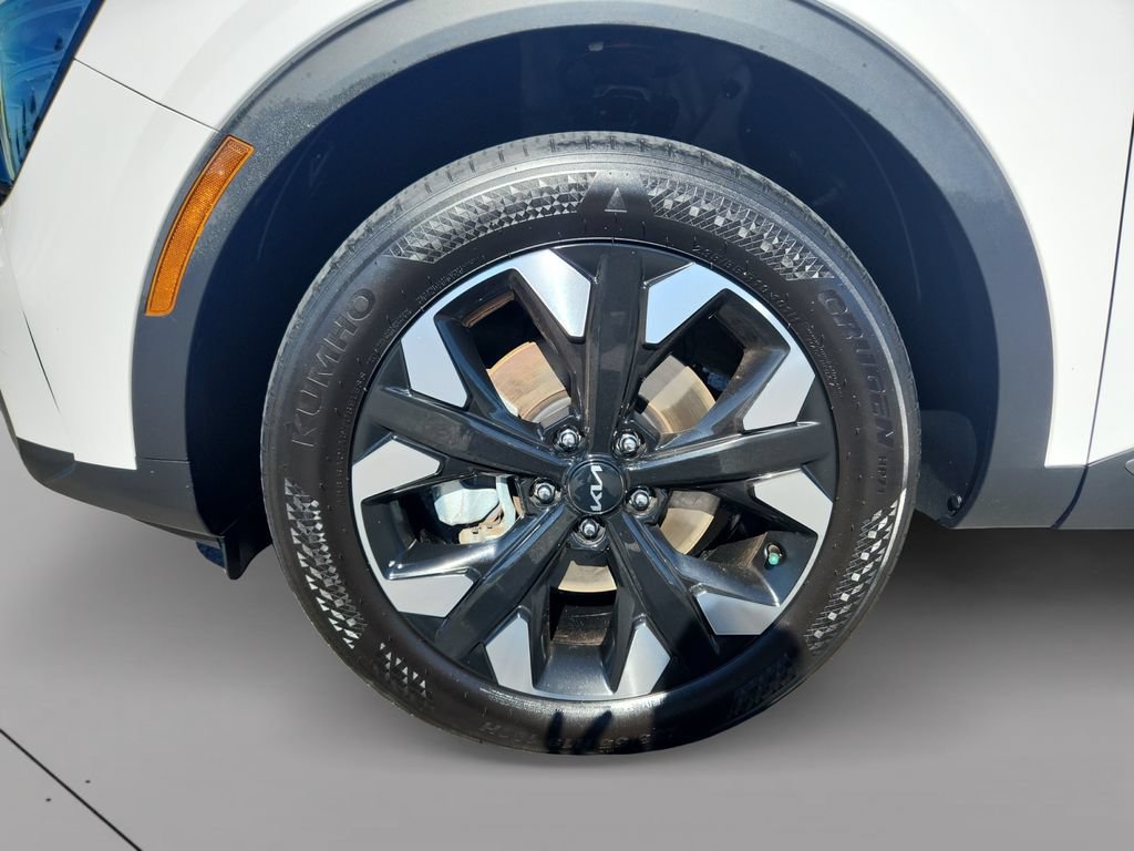 Certified 2024 Kia Sportage X-Line w/ X-Line Premium Package AWD/4WD image 9