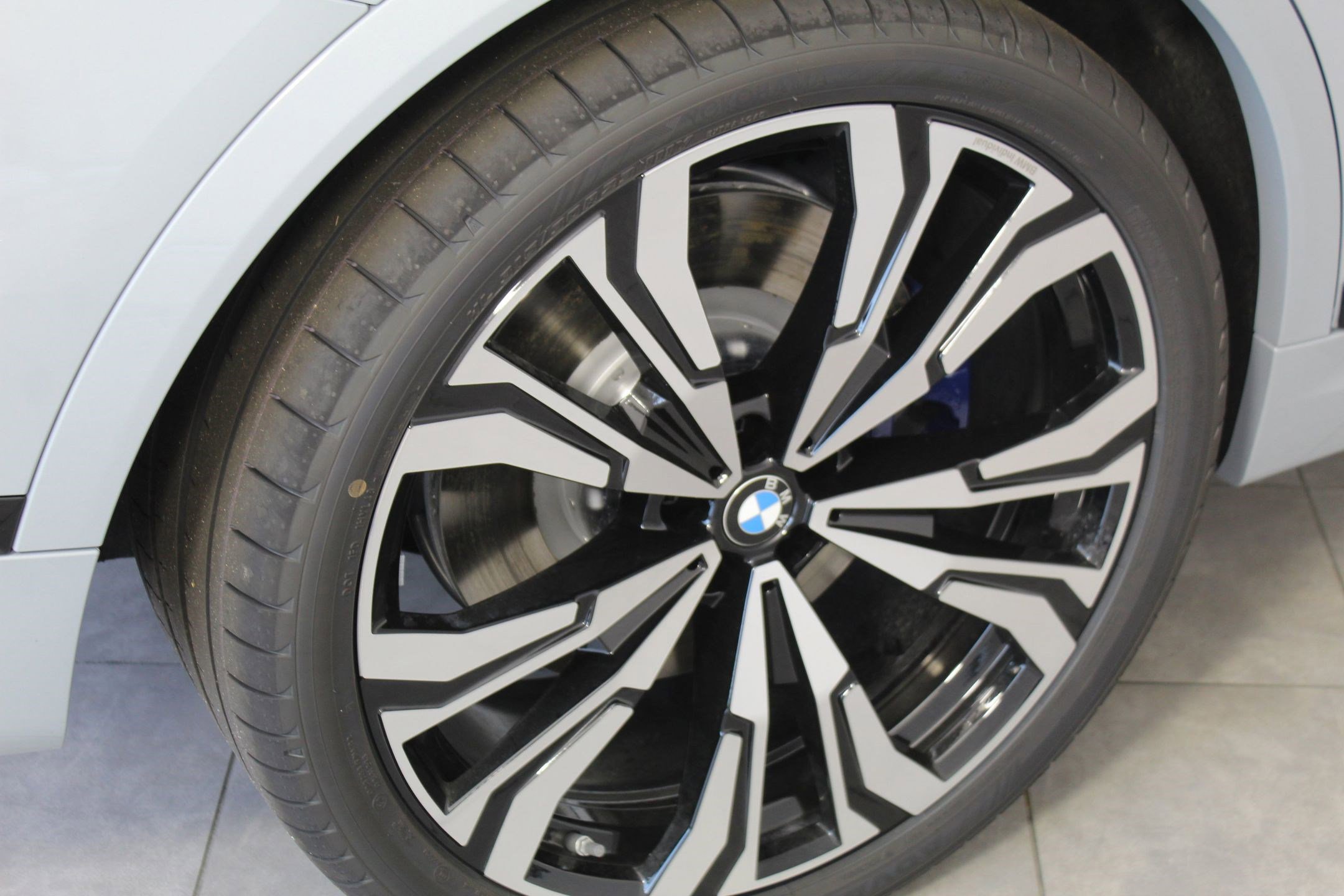 New 2026 BMW X7 M60i image 10