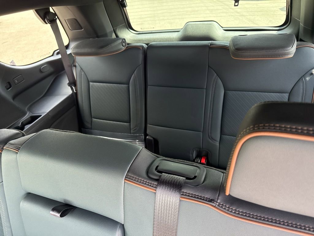 New 2026 GMC Yukon AT4 image 14