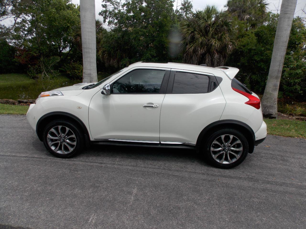 Used 2012 Nissan Juke SL w/ Sport Pkg image 8