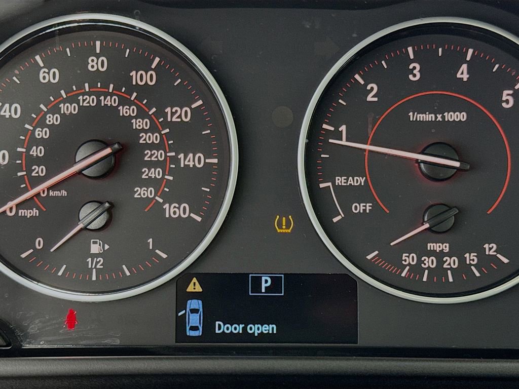 Used 2015 BMW M235i Coupe RWD image 16