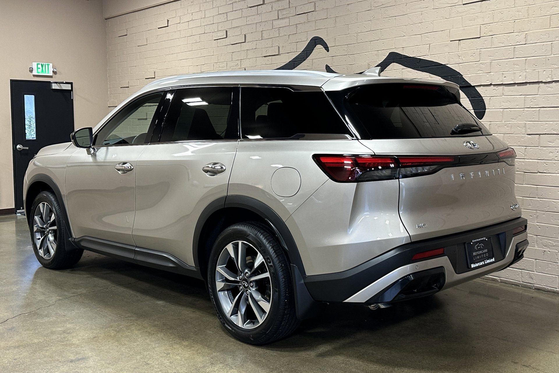 Used 2025 INFINITI QX60 Luxe image 8