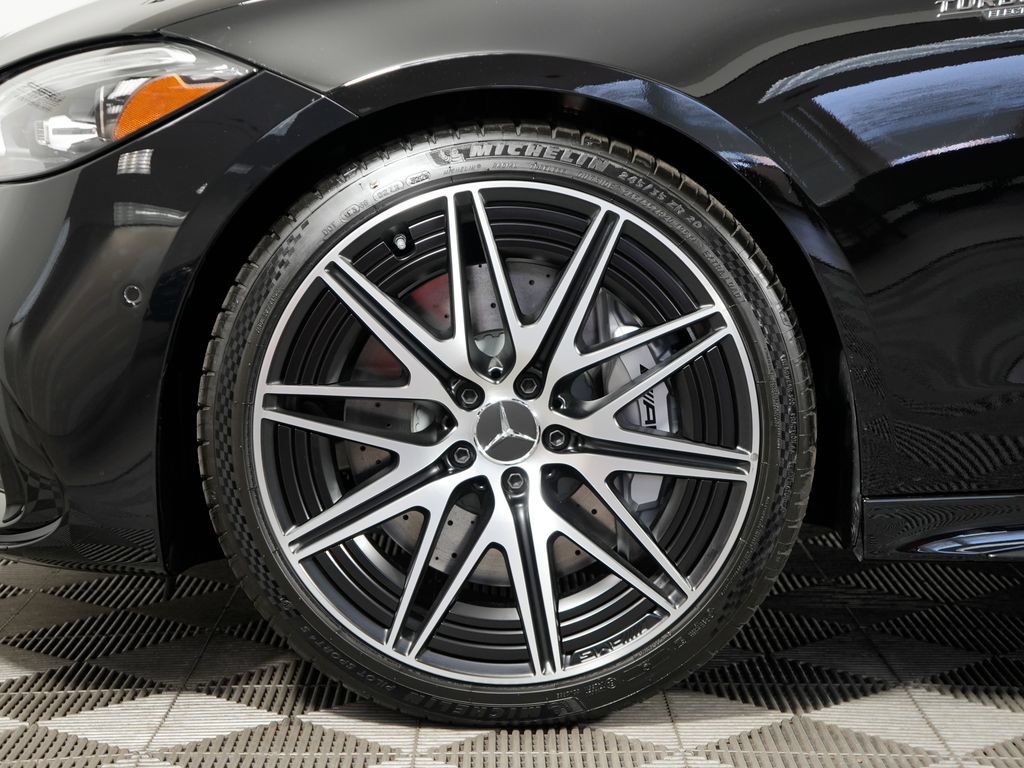 Certified 2026 Mercedes-Benz C 43 AMG 4MATIC Sedan image 9