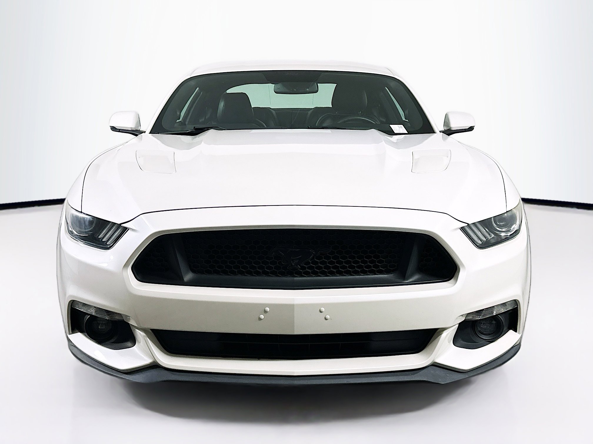 Used 2017 Ford Mustang GT Premium w/ Equipment Group 401A image 2