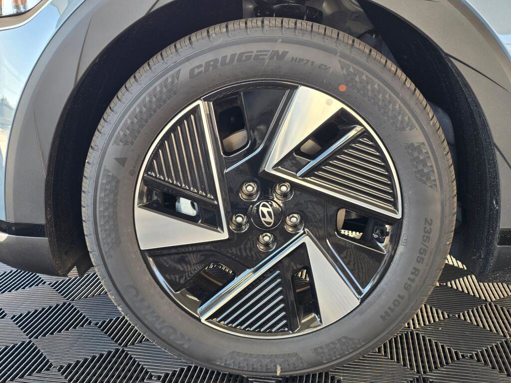 New 2026 Hyundai Ioniq 5 SEL image 12