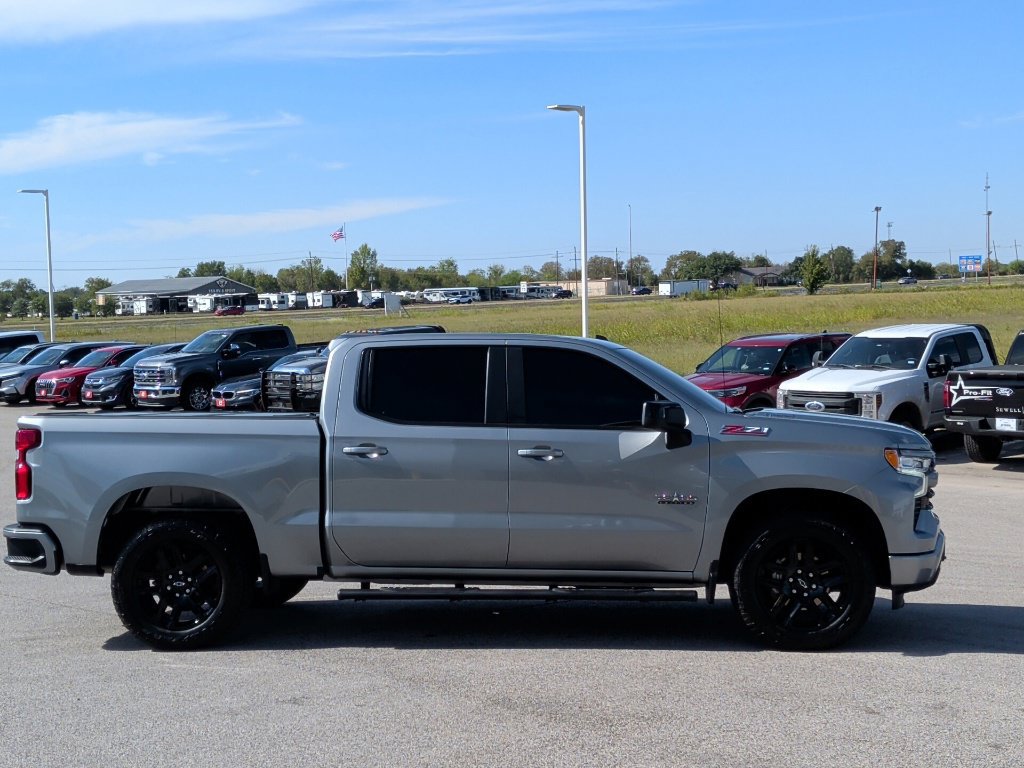 Used 2025 Chevrolet Silverado 1500 RST w/ Texas Edition Plus AWD/4WD image 9