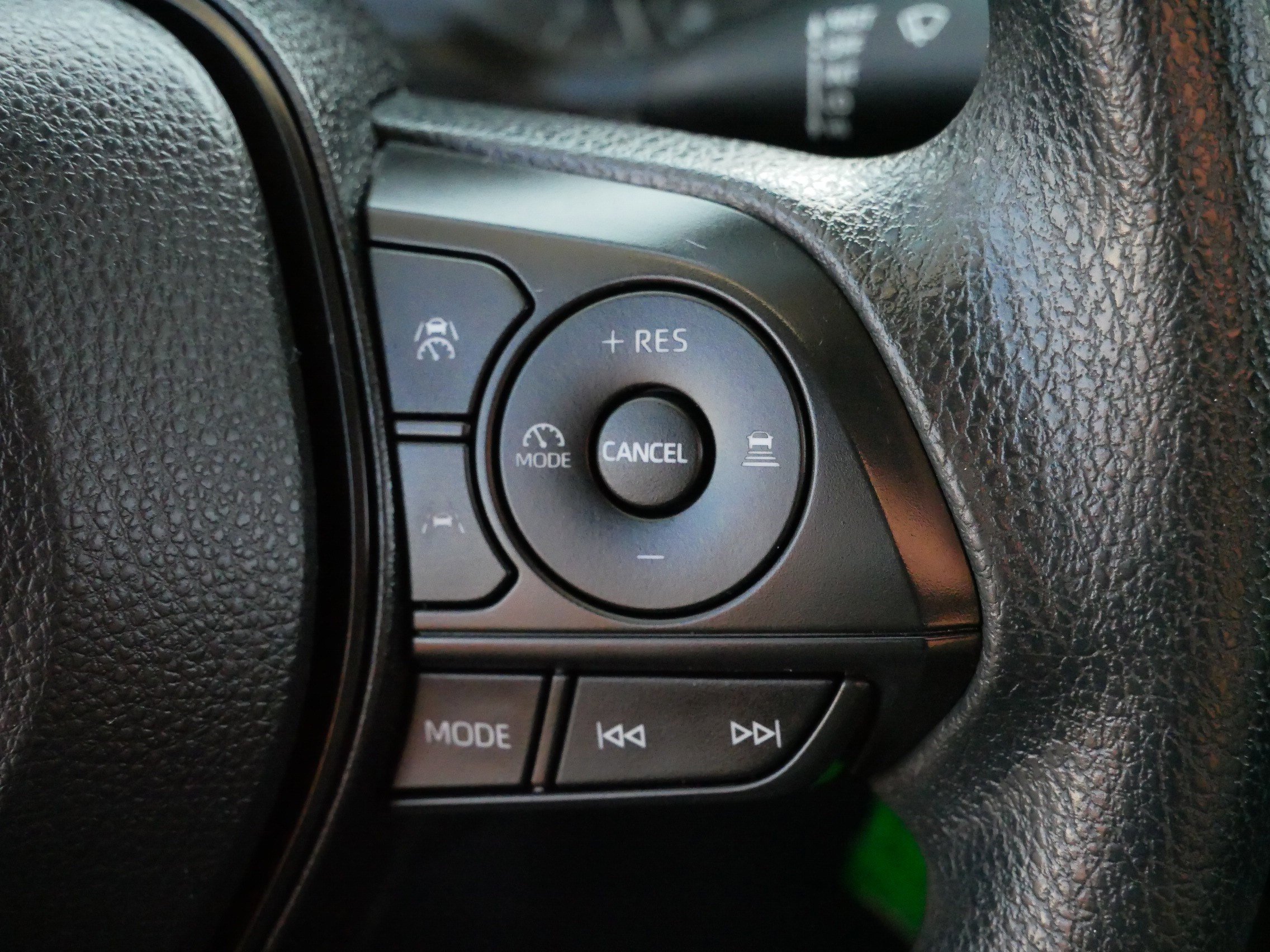 Used 2024 Toyota Corolla LE image 25