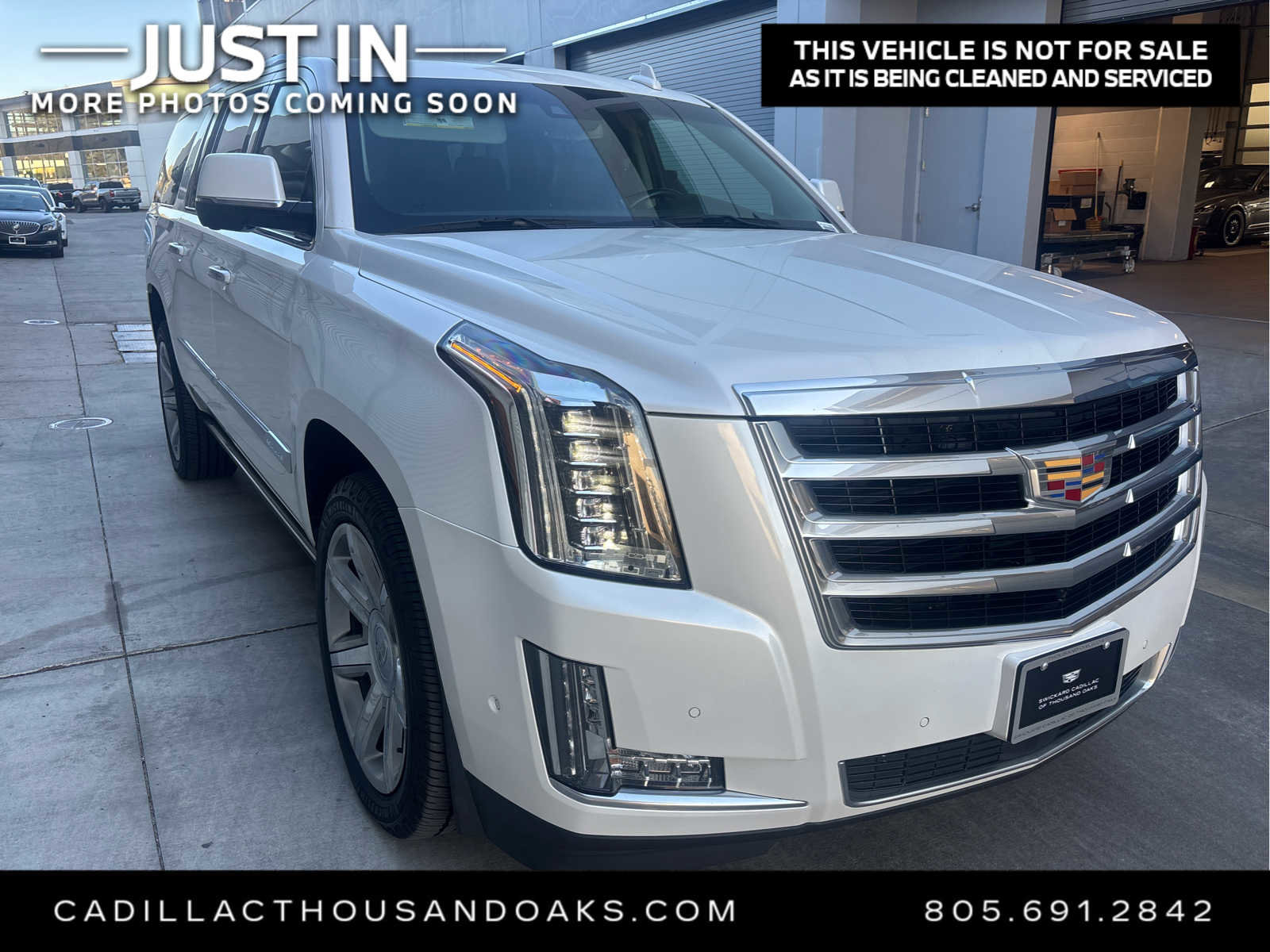 Used 2018 Cadillac Escalade ESV Premium Luxury