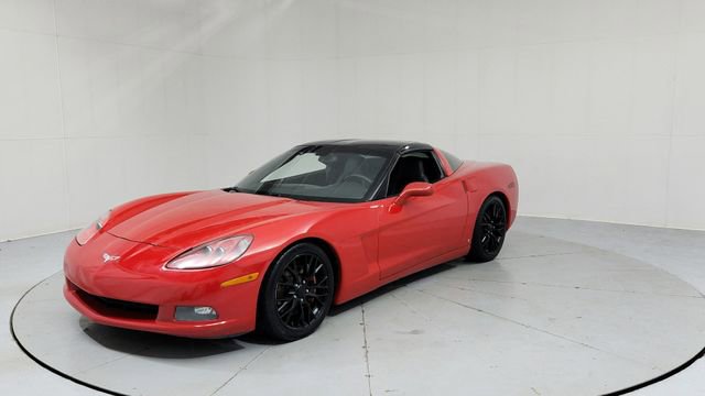 Used 2007 Chevrolet Corvette Coupe w/ Preferred Equipment Group image 1