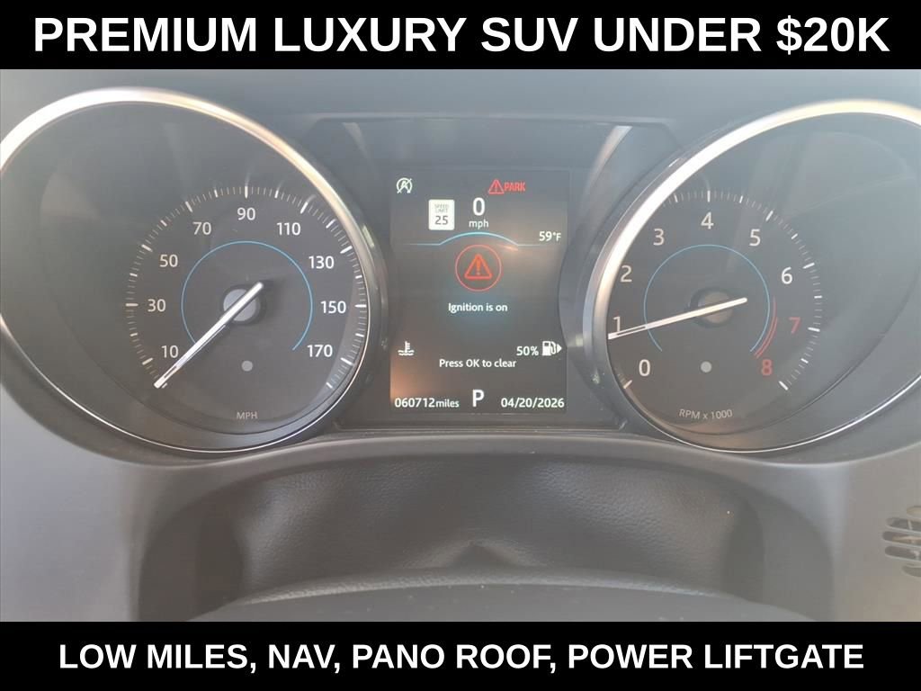 Used 2019 Jaguar F-PACE Premium image 18