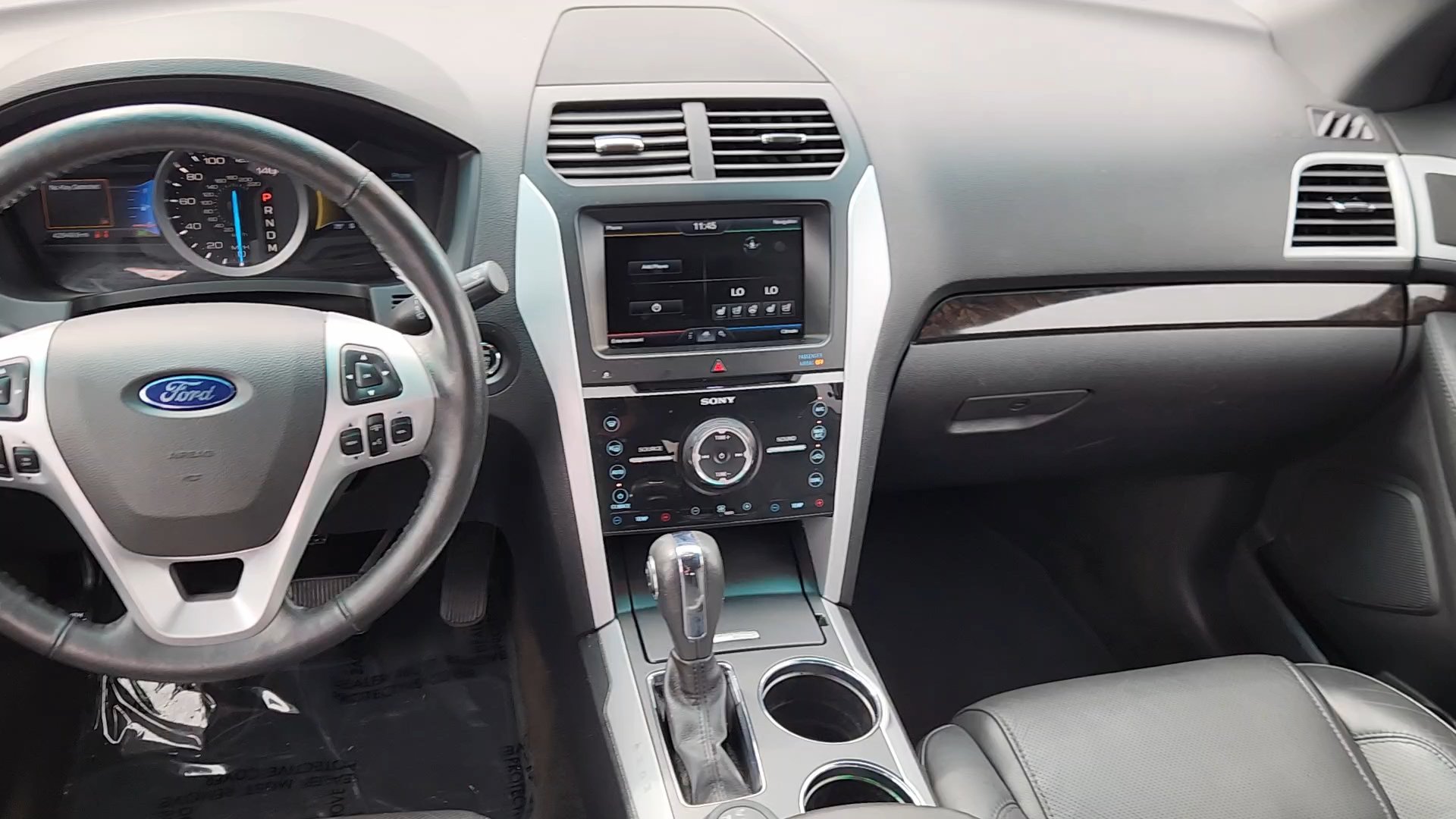 Used 2014 Ford Explorer Limited w/ Equipment Group 301A AWD/4WD image 33