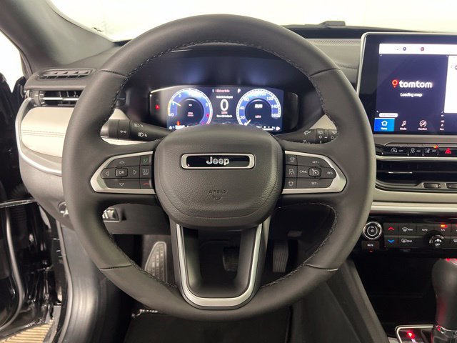 New 2026 Jeep Compass Limited w/ Sun, Sound & Navigation Group AWD/4WD image 15