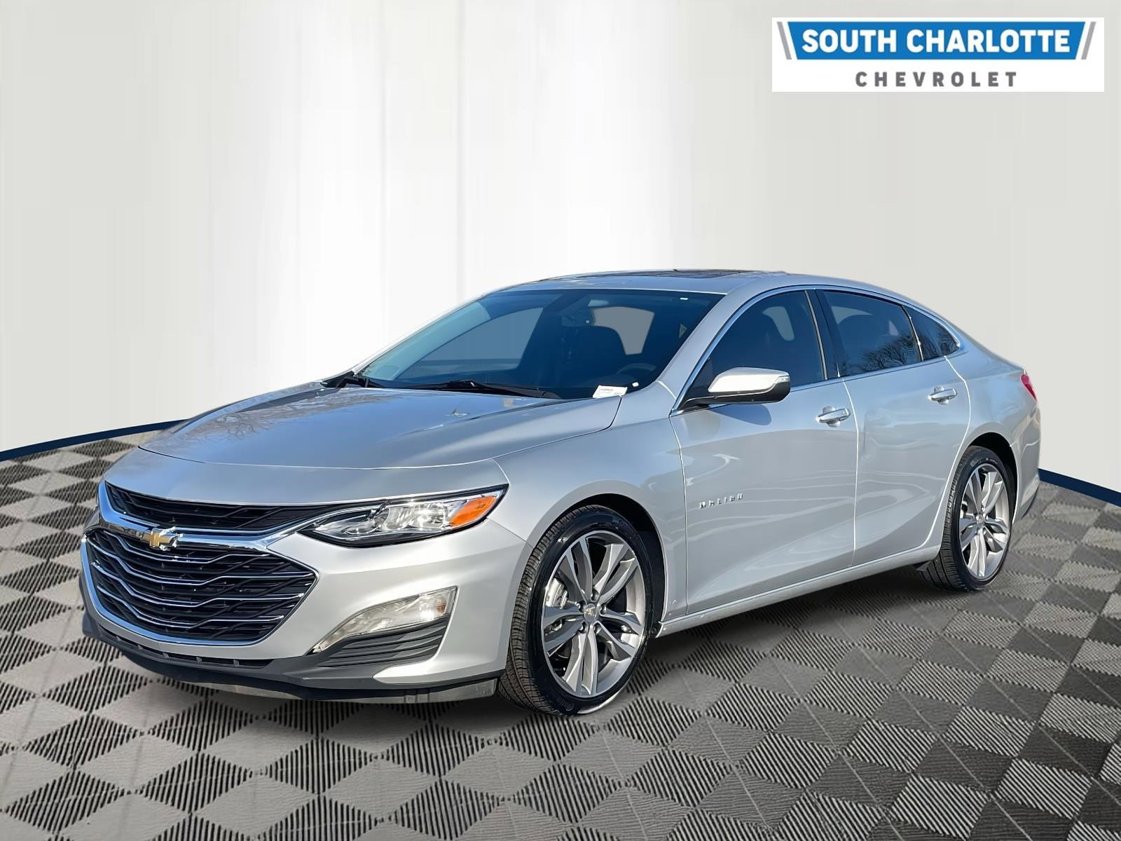Used 2022 Chevrolet Malibu Premier image 3