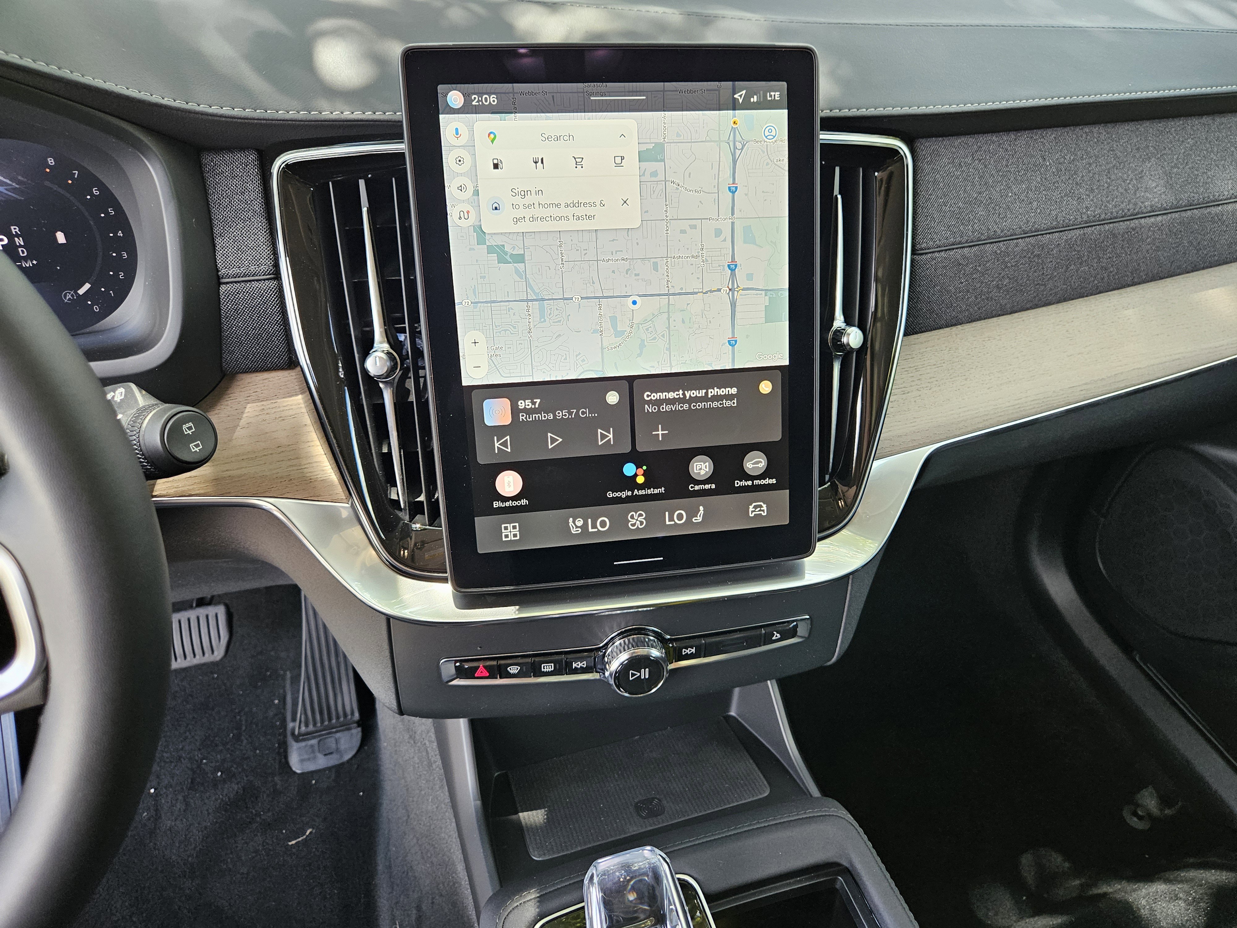 New 2026 Volvo XC90 B5 Plus image 26
