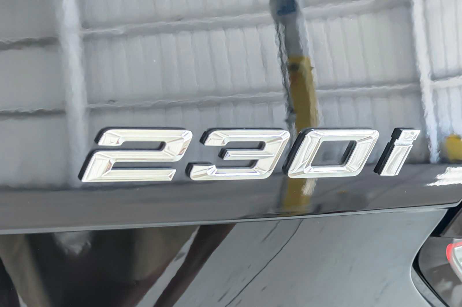 Used 2023 BMW 230i Coupe w/ Premium Package image 27