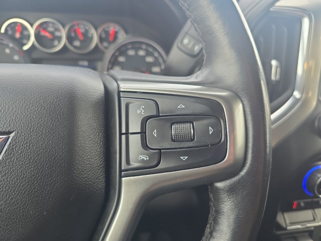 Used 2021 Chevrolet Silverado 1500 LT w/ Convenience Package II image 26