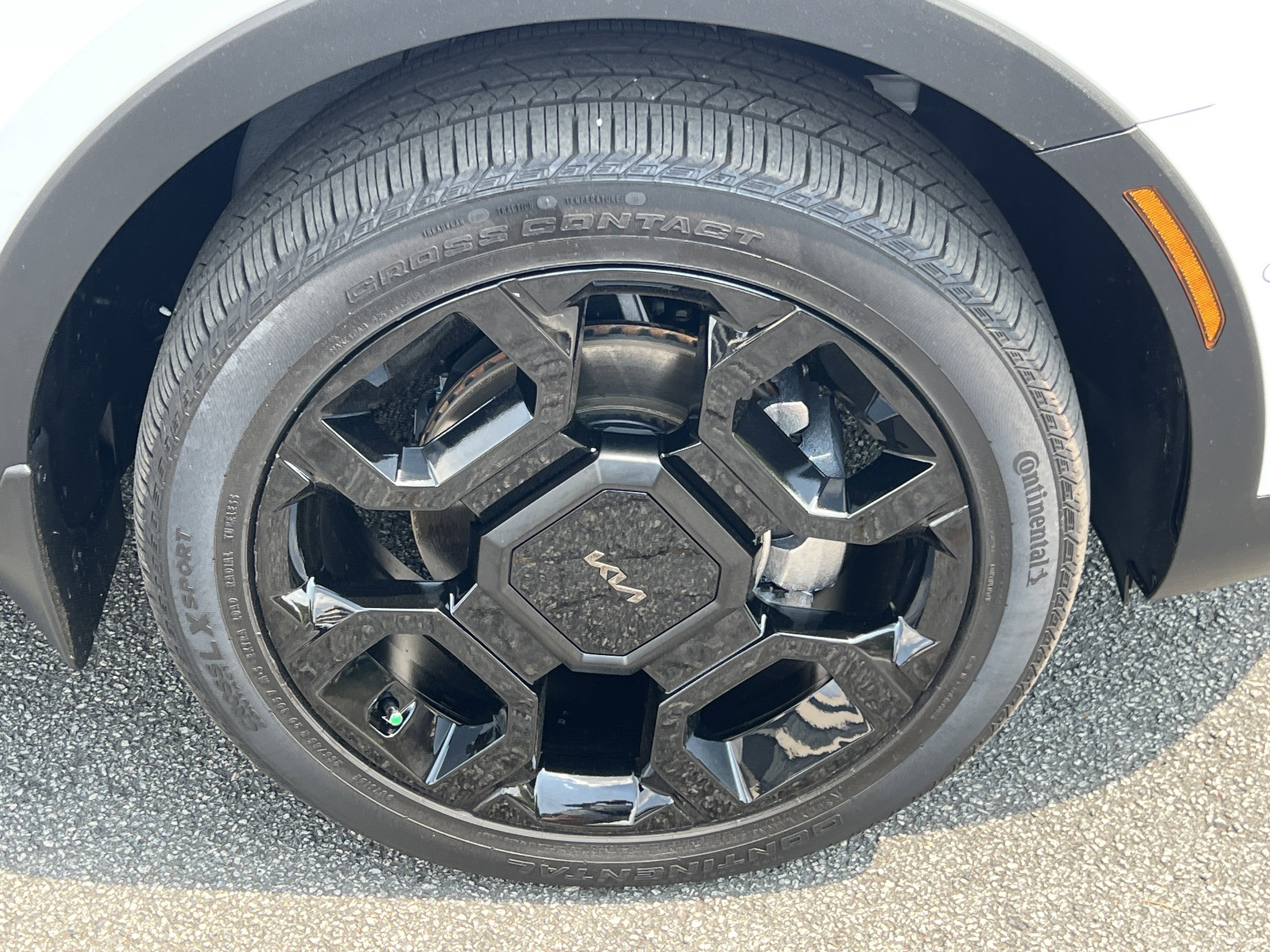 Used 2025 Kia Sorento SX Prestige w/ Olive Brown Leather Package AWD/4WD image 12