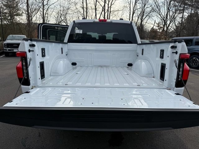 Used 2025 Ford F150 Lightning XLT AWD/4WD image 21