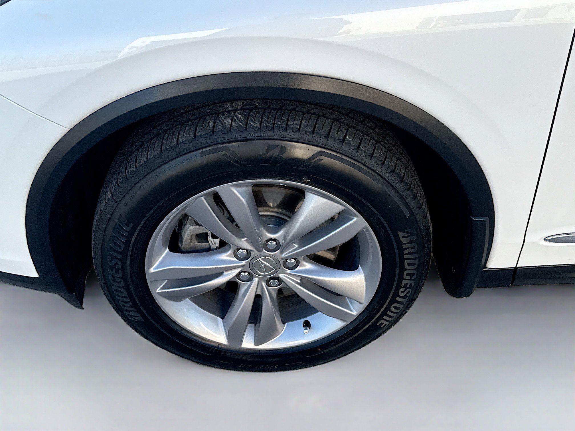 Used 2024 Acura MDX FWD image 36