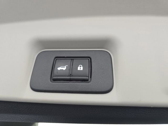 Used 2023 Nissan Ariya image 50