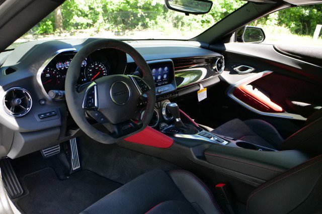 Used 2024 Chevrolet Camaro ZL1 RWD image 2