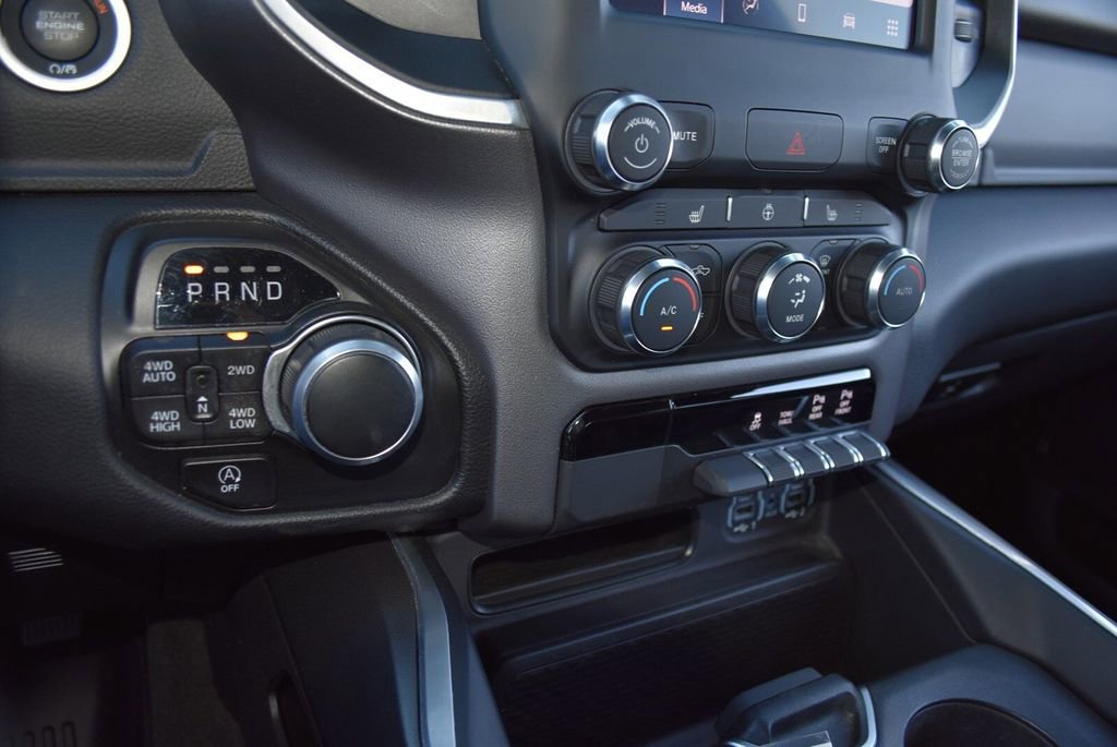 Used 2023 RAM 1500 Big Horn image 24