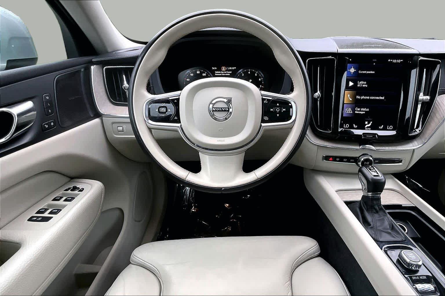 Used 2019 Volvo XC60 T5 Inscription AWD/4WD image 6