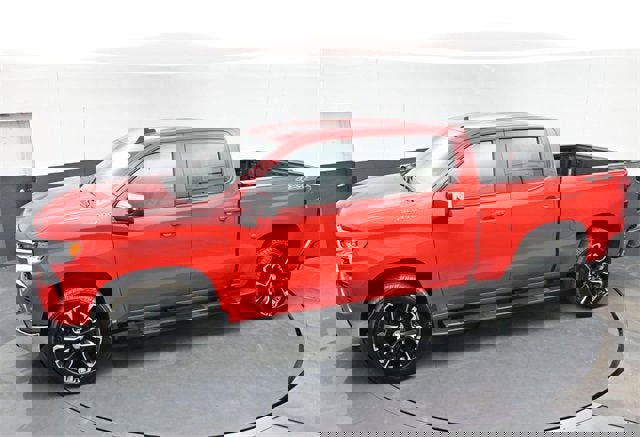 New 2026 Chevrolet Silverado 1500 LT w/ Leather Package image 1