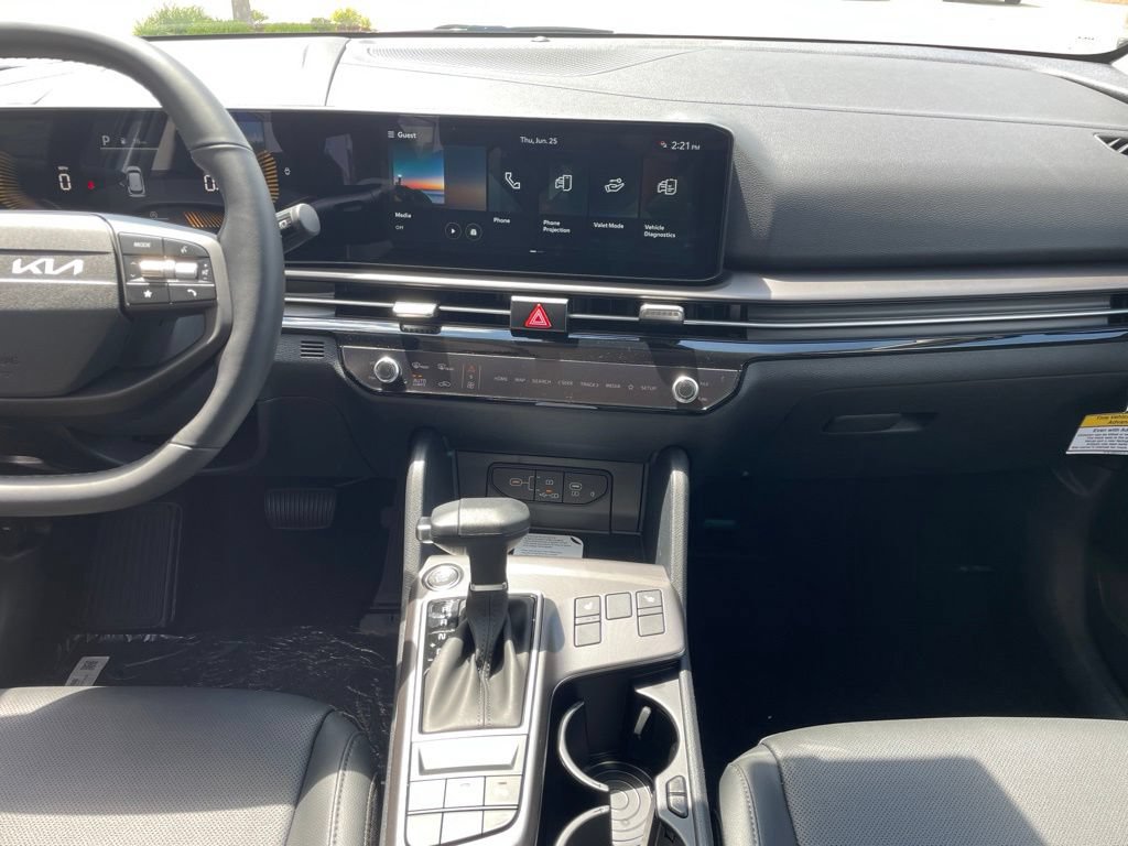 New 2026 Kia Sportage EX FWD image 12