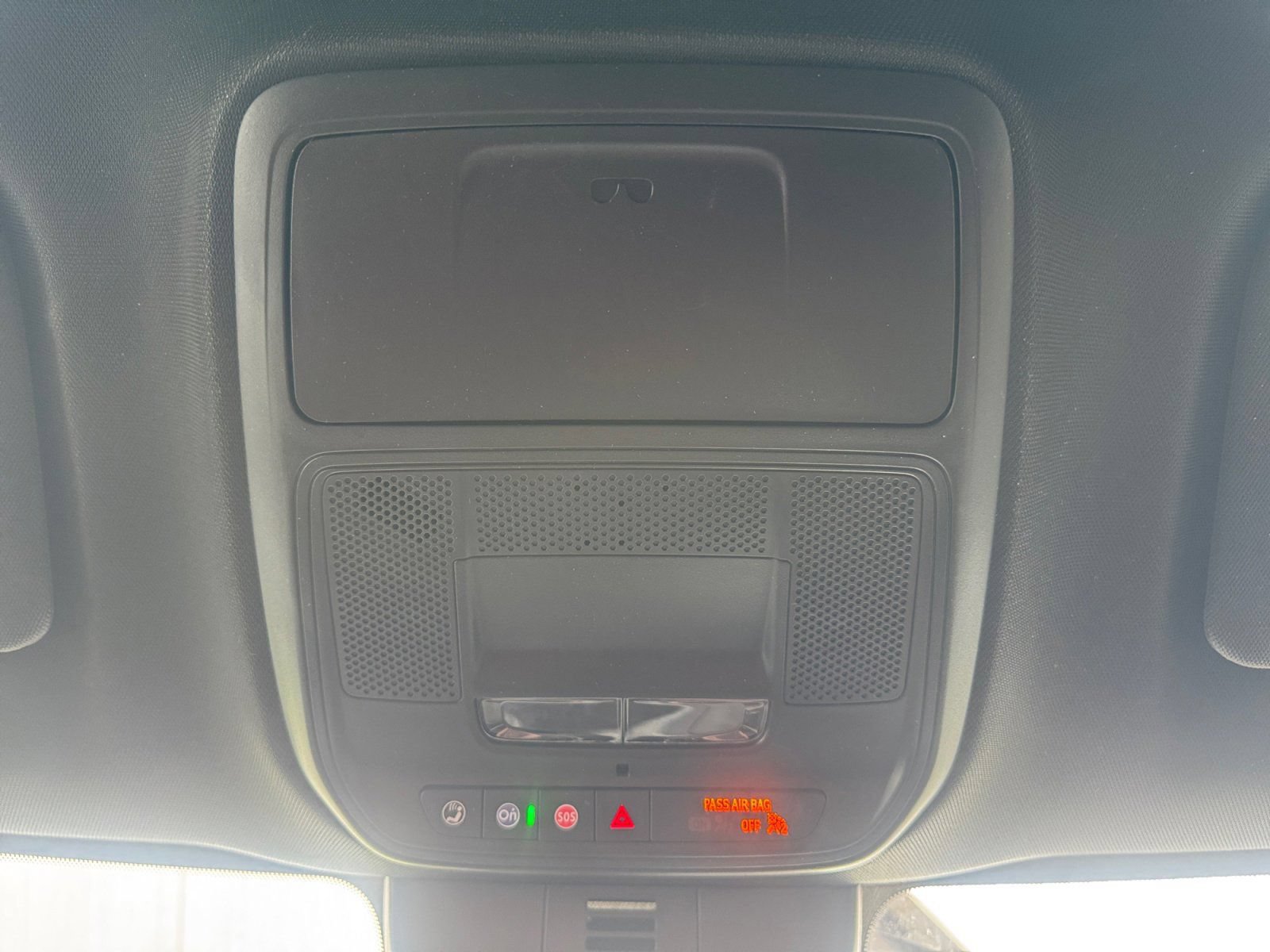 Certified 2024 Chevrolet Traverse LS FWD image 25