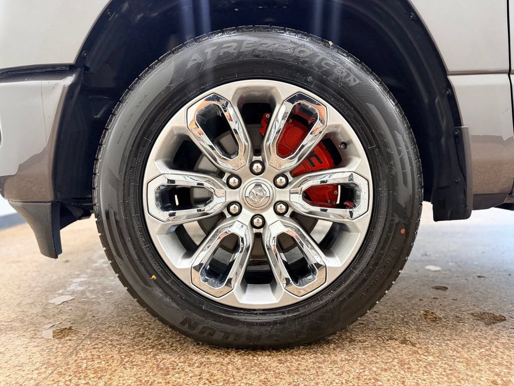 Used 2024 RAM 1500 Laramie AWD/4WD image 23