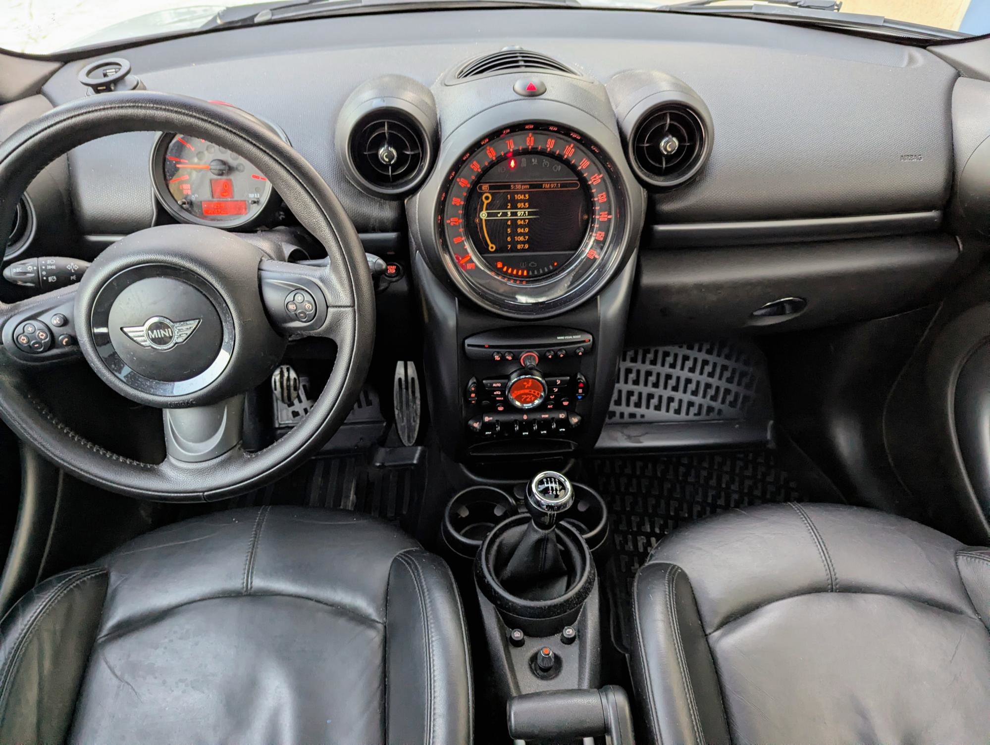 Used 2015 MINI Cooper Countryman S image 11