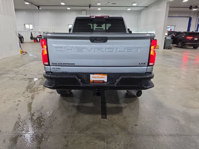 Used 2025 Chevrolet Silverado 3500 LTZ w/ LTZ Plus Package AWD/4WD image 7