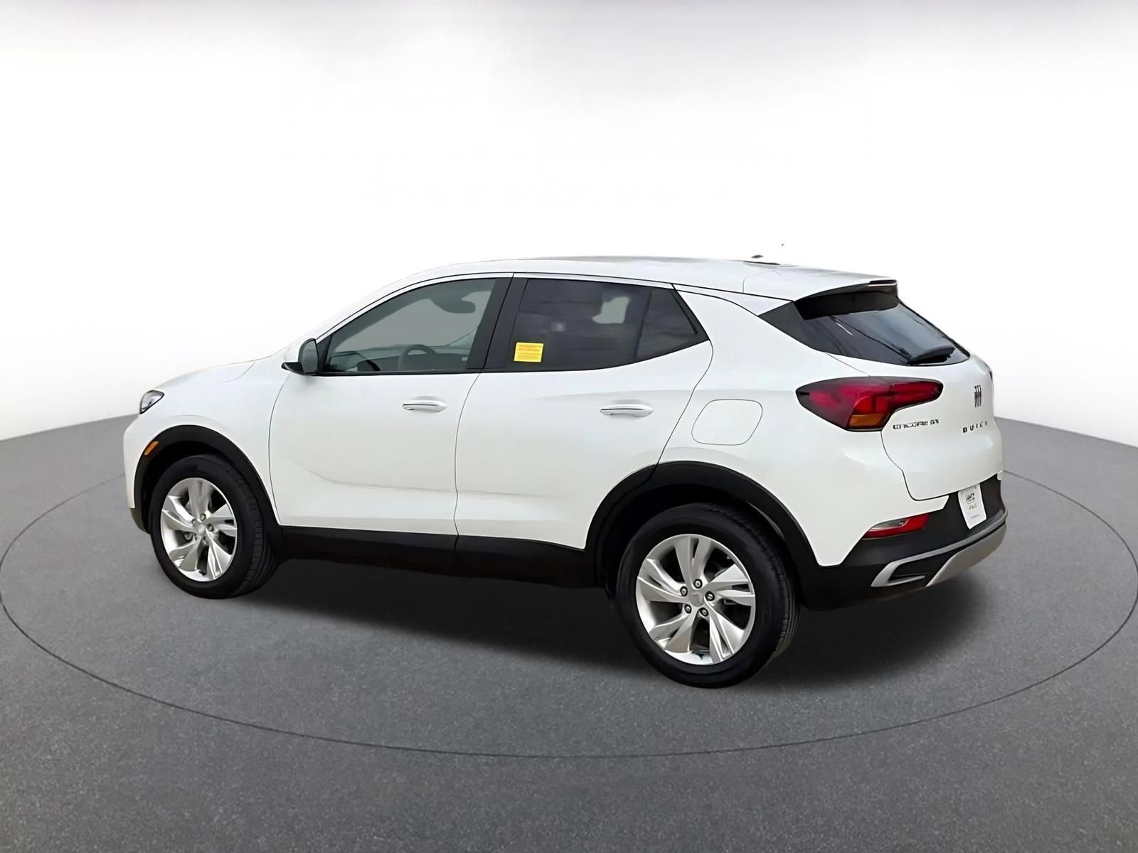 Used 2025 Buick Encore GX Preferred image 10