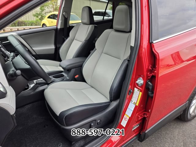 Used 2017 Toyota RAV4 Limited AWD/4WD image 9