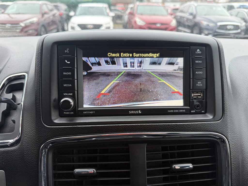 Used 2016 Dodge Grand Caravan R/T image 20
