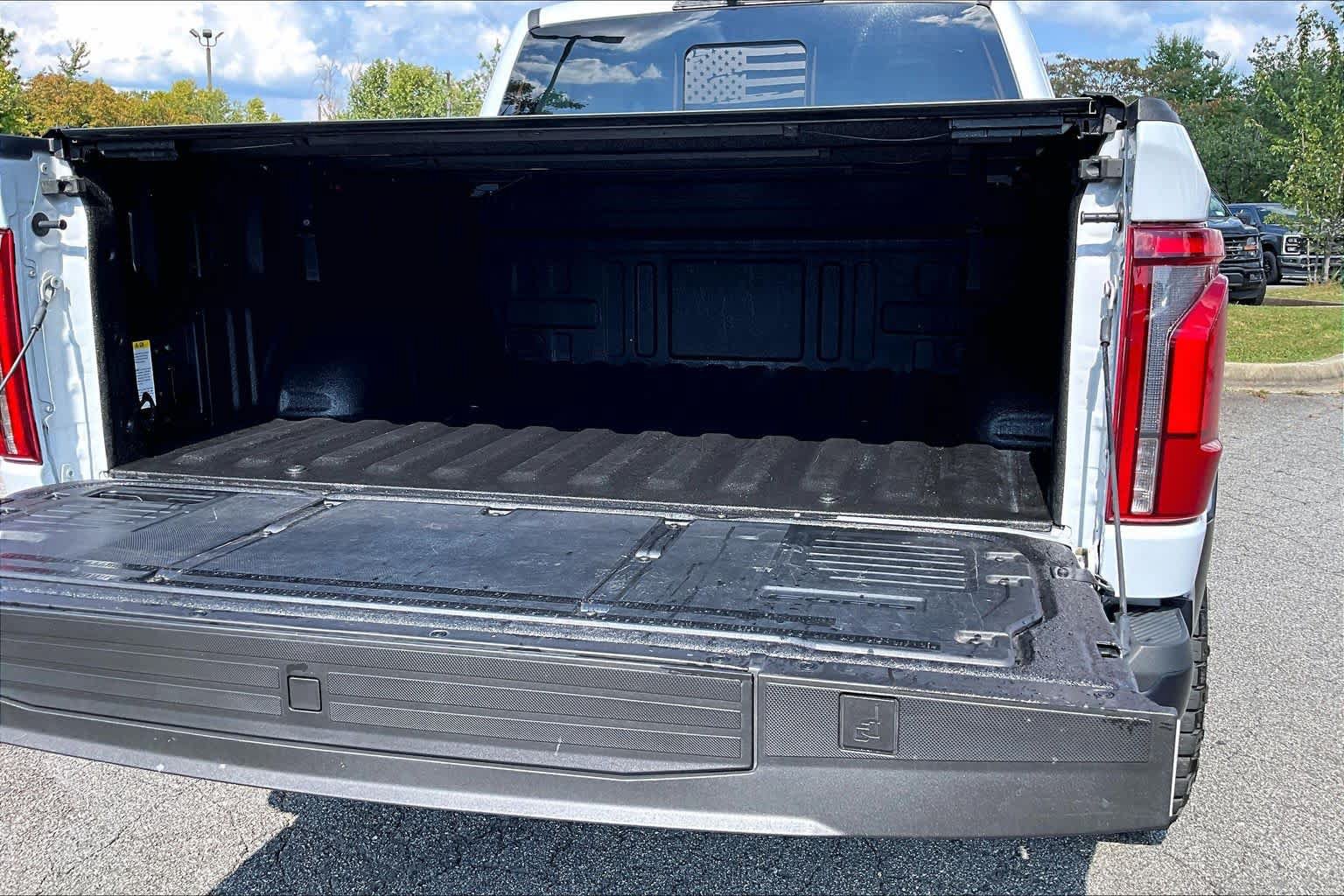 Used 2025 Ford F150 Raptor AWD/4WD image 33