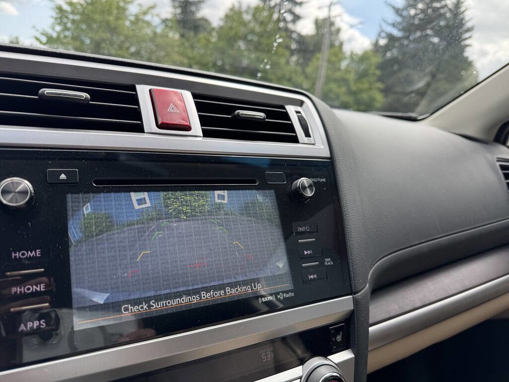 Used 2015 Subaru Outback 2.5i Limited image 15