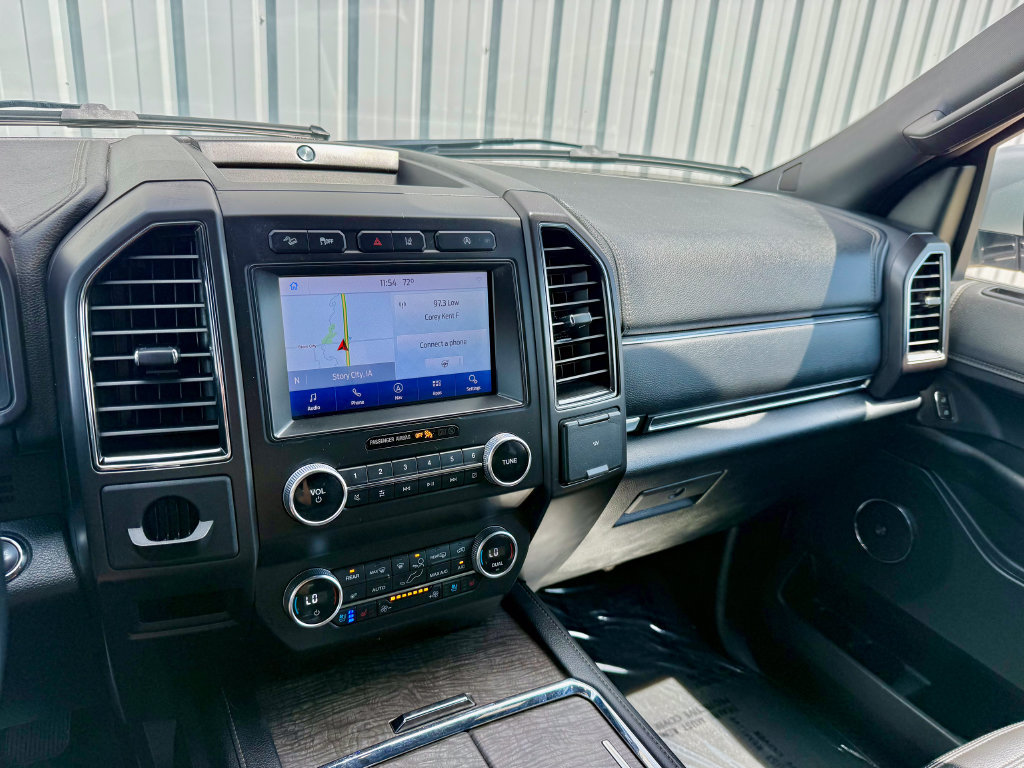 Used 2021 Ford Expedition Limited AWD/4WD image 26