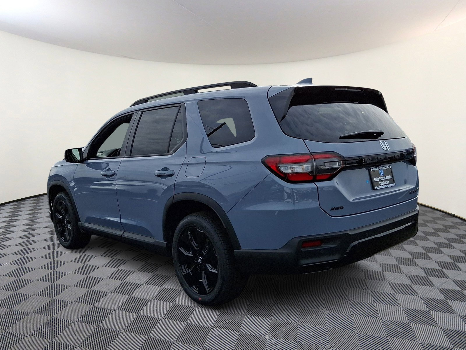 New 2026 Honda Pilot Black Edition image 3