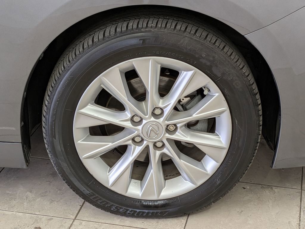 Used 2015 Lexus ES 300h image 12