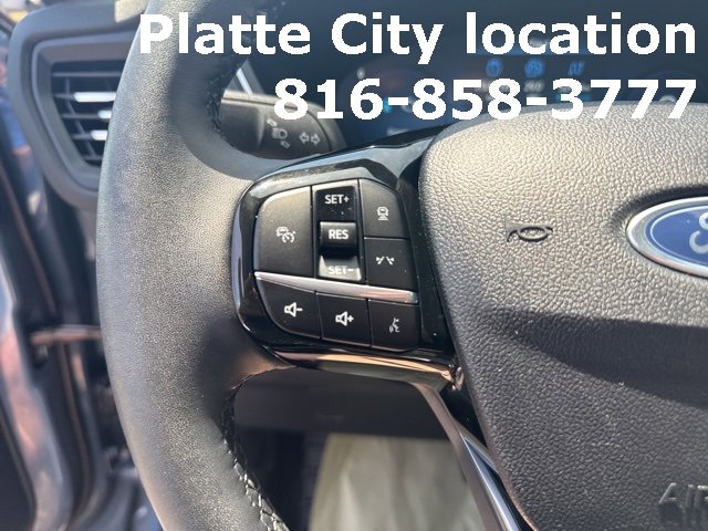 Used 2023 Ford Escape Platinum image 21