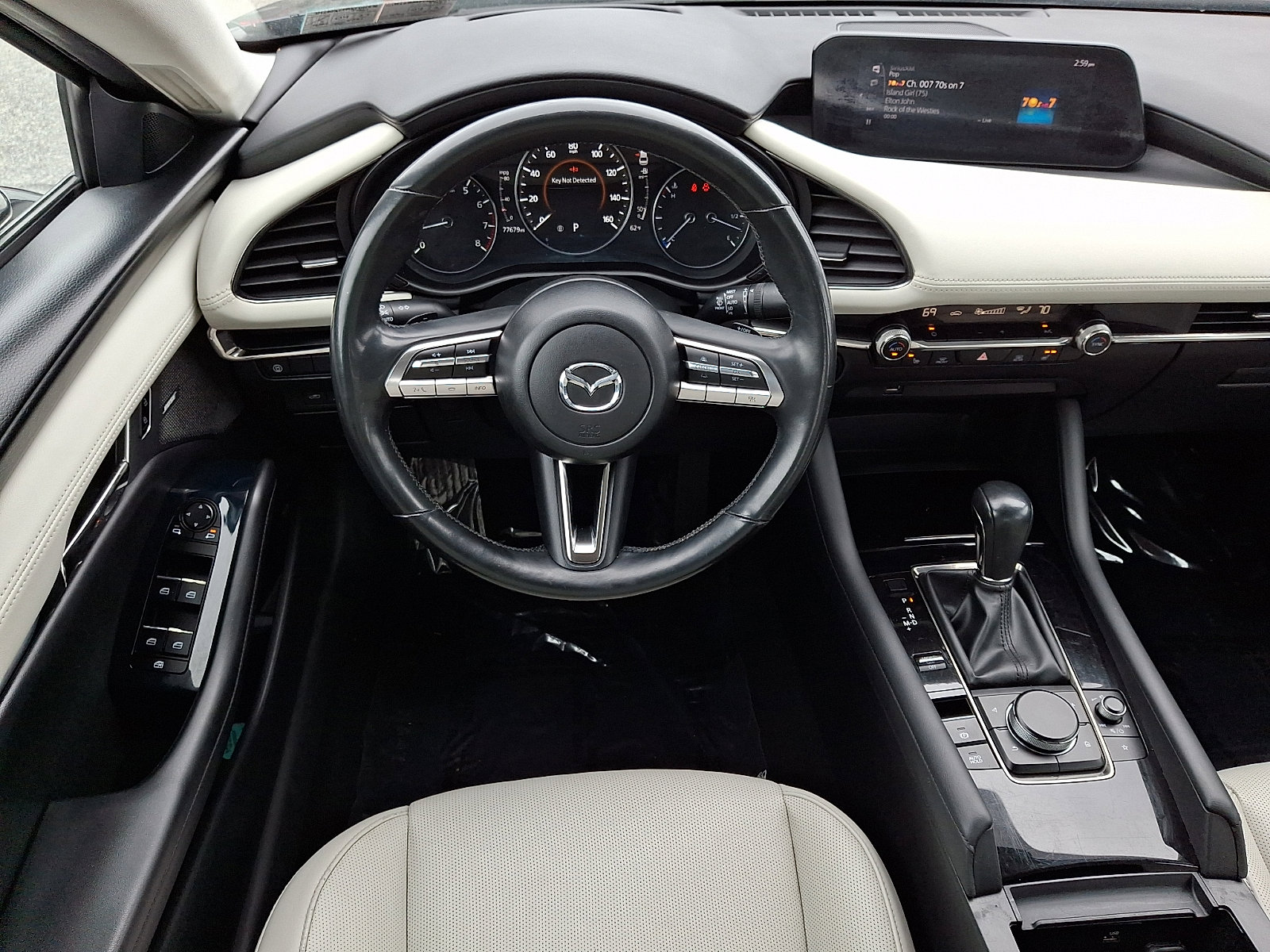 Used 2019 MAZDA MAZDA3 Sedan w/ Premium Package FWD image 11