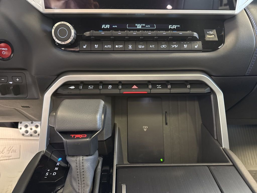 Used 2025 Toyota Sequoia Platinum w/ TRD Off-Road Package AWD/4WD image 15