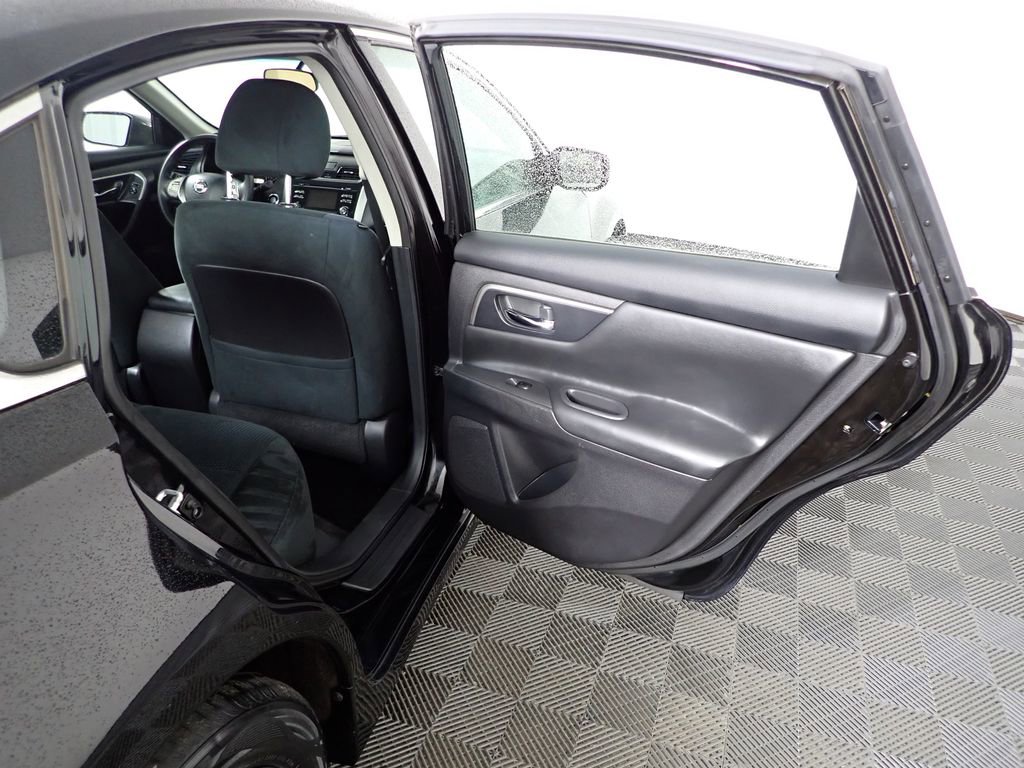 Used 2015 Nissan Altima 2.5 S w/ Special Edition Package image 38