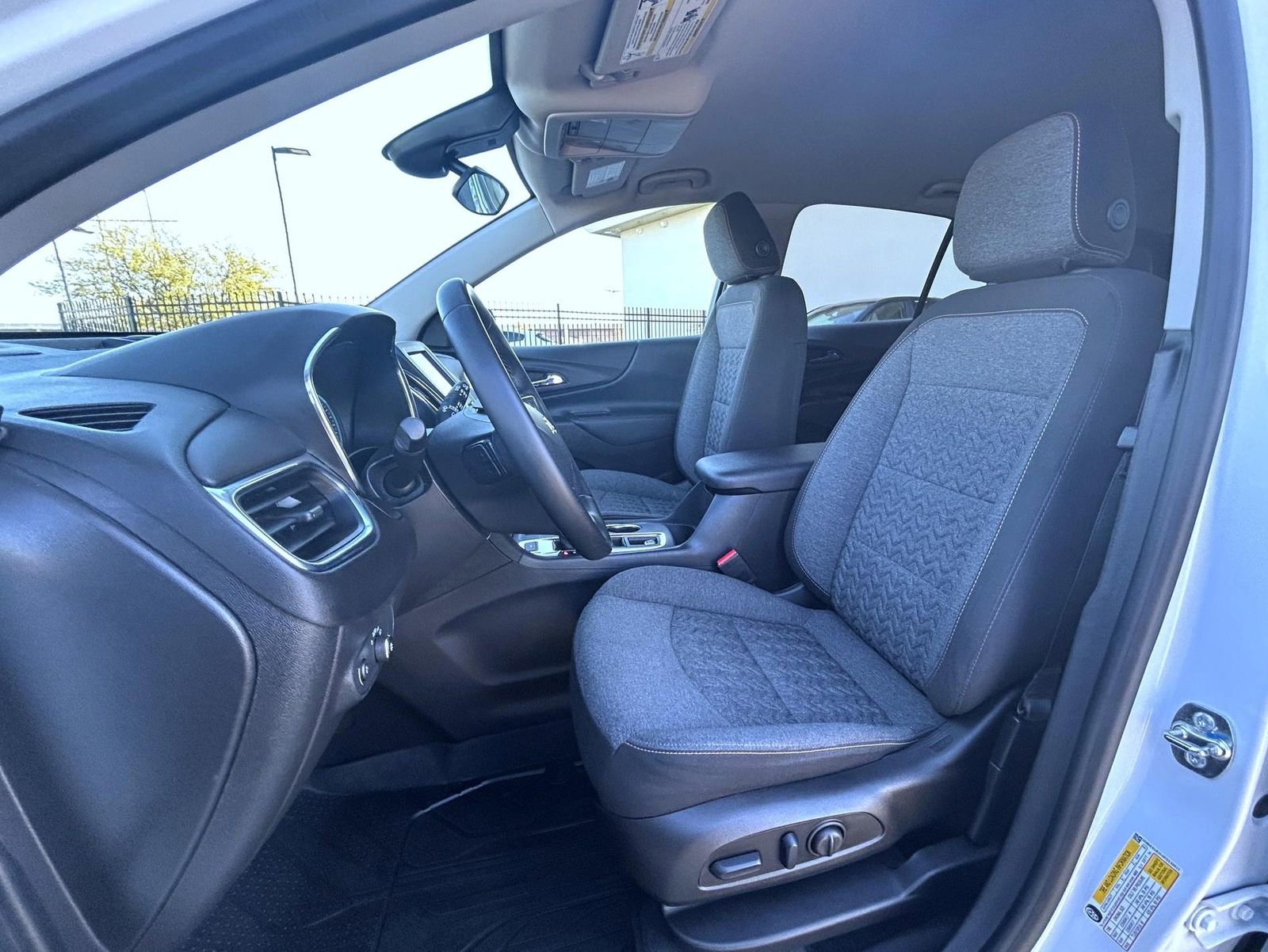 Certified 2024 Chevrolet Equinox LT w/ LPO, Floor Liner Package image 10