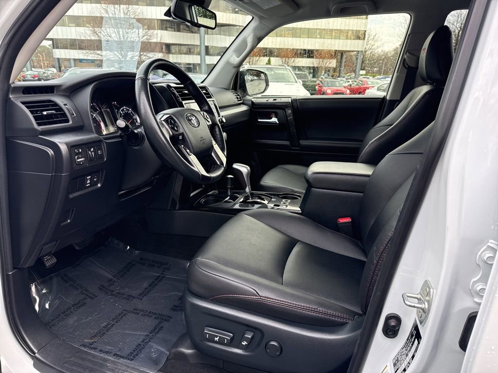 Used 2024 Toyota 4Runner TRD Off-Road Premium image 25