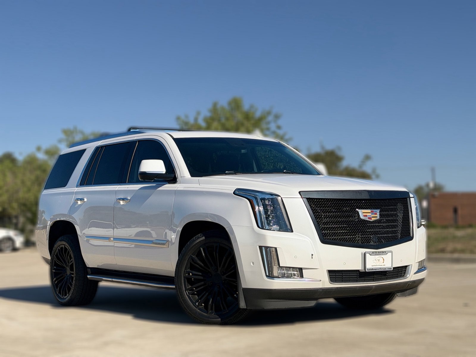 Used 2020 Cadillac Escalade Luxury RWD image 10